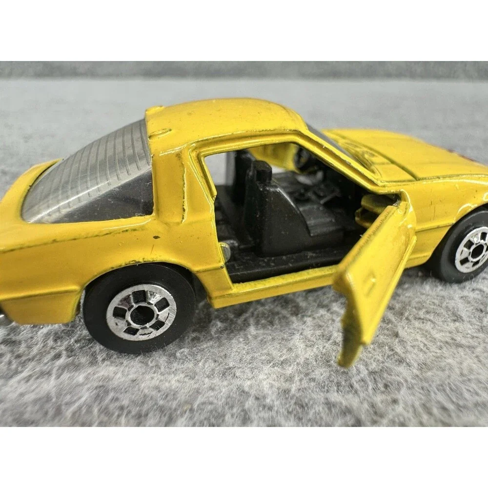 ROAD CHAMPS Die Cast #41 Mazda RX7 Black Car T5
